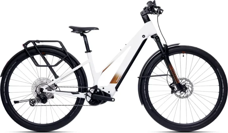 eXR 6090 BL Touring II