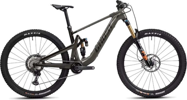 Path Riot Full Party